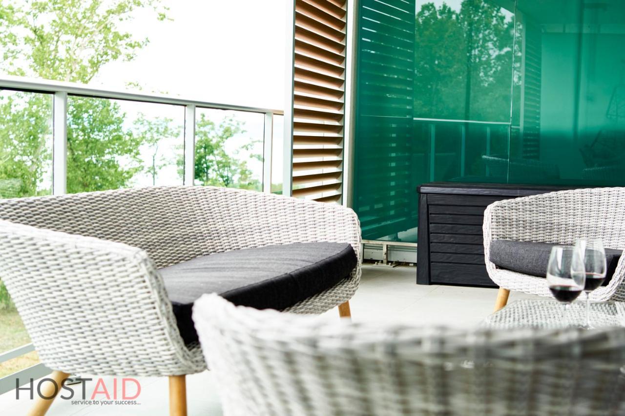 Azur Apartment - Hostaid Siófok Esterno foto